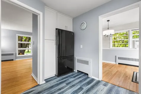 31 Old Farms Road Poughkeepsie NY 12603