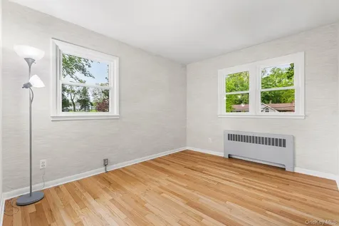 31 Old Farms Road Poughkeepsie NY 12603