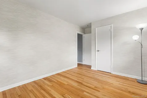 31 Old Farms Road Poughkeepsie NY 12603