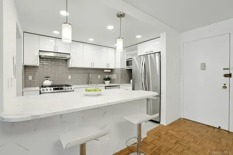 1270 North Avenue New Rochelle NY 10804