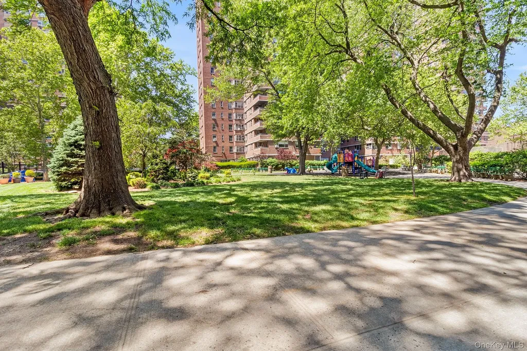 473 Fdr Drive New York (manhattan) NY 10002