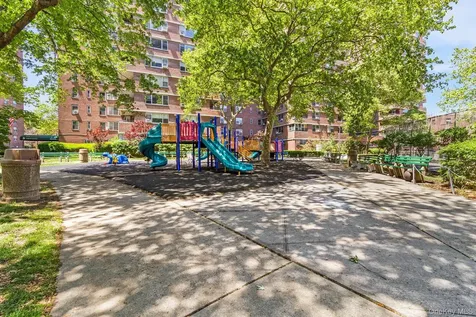 473 Fdr Drive New York (manhattan) NY 10002