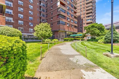 473 Fdr Drive New York (manhattan) NY 10002