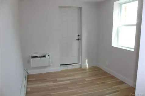 3157 Waterbury Avenue Bronx NY 10465