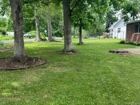 15 Roanoke Road Patterson NY 12563