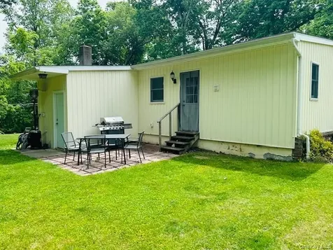 15 Roanoke Road Patterson NY 12563