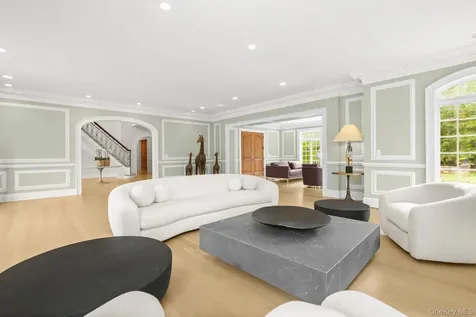 4 Cowdray Park Drive Armonk NY 10504
