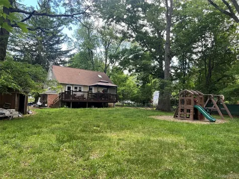 8 Mountain View Suffern NY 10901