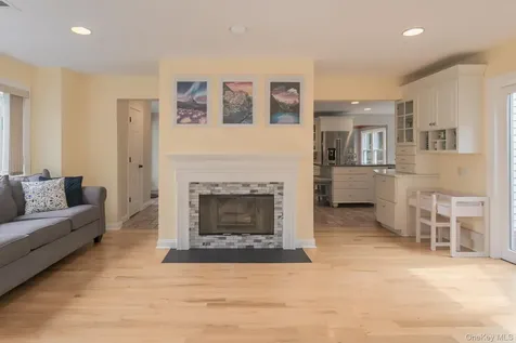 102 Beverly Road Chester NY 10918
