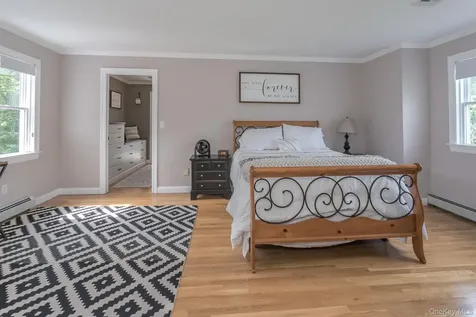 102 Beverly Road Chester NY 10918