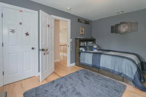 102 Beverly Road Chester NY 10918