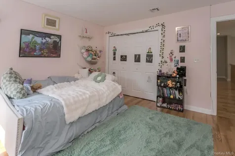 102 Beverly Road Chester NY 10918
