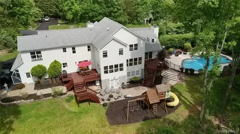 102 Beverly Road Chester NY 10918