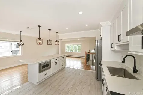 107 Beverly Road Massapequa NY 11758