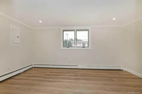 107 Beverly Road Massapequa NY 11758
