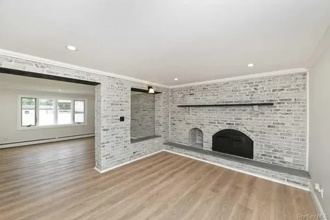 107 Beverly Road Massapequa NY 11758