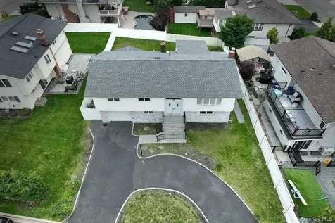 107 Beverly Road Massapequa NY 11758