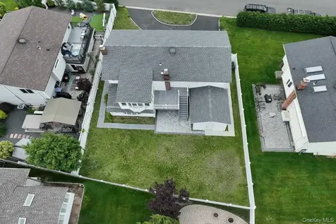 107 Beverly Road Massapequa NY 11758