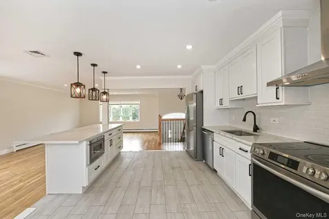 107 Beverly Road Massapequa NY 11758