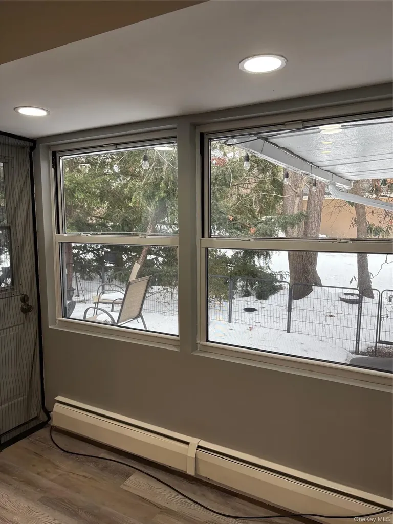 405 I U Willets Road Roslyn Heights NY 11577