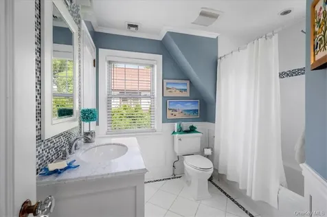 367 Old Mamaroneck Road White Plains NY 10605