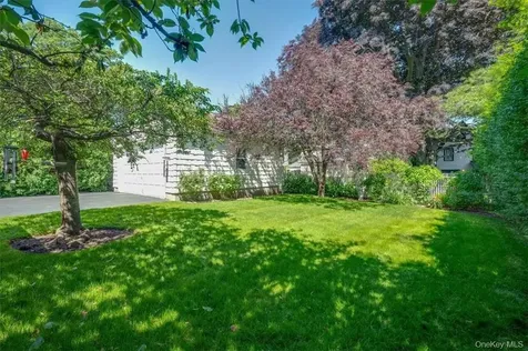 367 Old Mamaroneck Road White Plains NY 10605