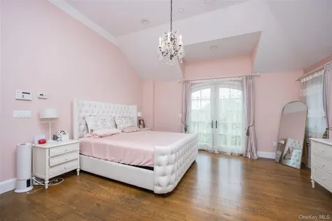 150-50 6th Avenue Whitestone NY 11357