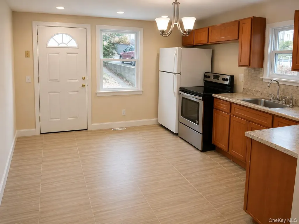 2 Poplar Trail Monroe NY 10950
