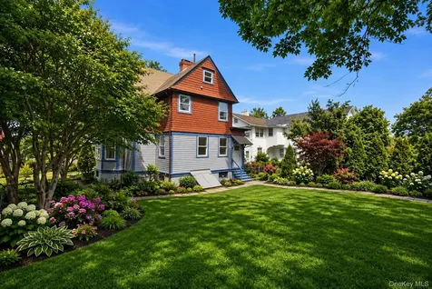 147 N Fulton Avenue Mount Vernon NY 10550