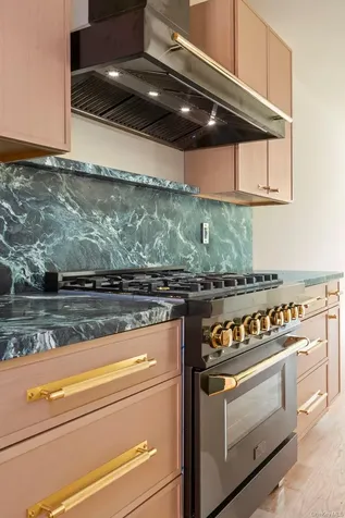 405 Irving Avenue Brooklyn NY 11237