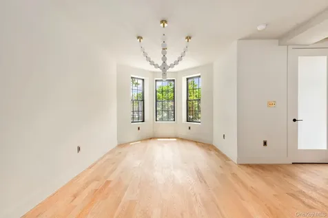 405 Irving Avenue Brooklyn NY 11237