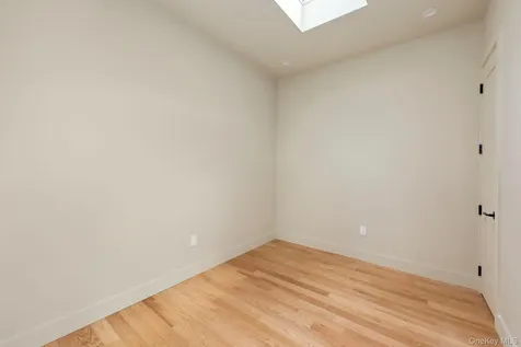 405 Irving Avenue Brooklyn NY 11237