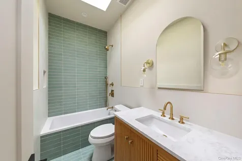 405 Irving Avenue Brooklyn NY 11237