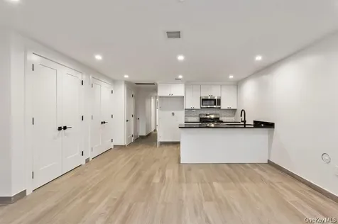405 Irving Avenue Brooklyn NY 11237