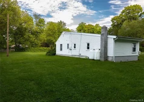 23 Lucille Road Carmel NY 10512