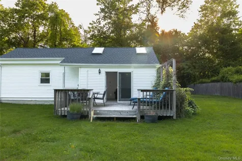 23 Lucille Road Carmel NY 10512