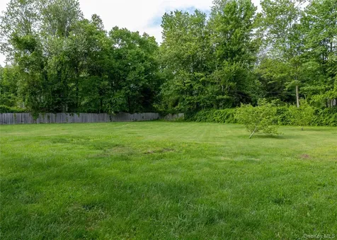 23 Lucille Road Carmel NY 10512