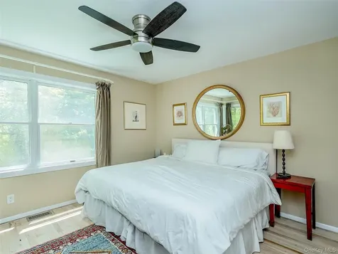 135 Old Meeting House Road Montauk NY 11978