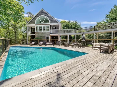 135 Old Meeting House Road Montauk NY 11978