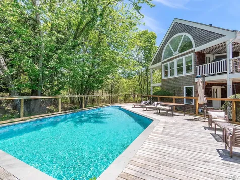 135 Old Meeting House Road Montauk NY 11978