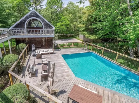 135 Old Meeting House Road Montauk NY 11978