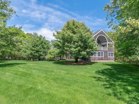 135 Old Meeting House Road Montauk NY 11978