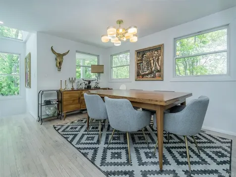 135 Old Meeting House Road Montauk NY 11978