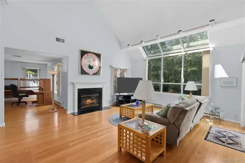 3093 Ferncrest Drive Yorktown Heights NY 10598