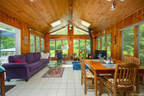 16 Dose Road Wappingers Falls NY 12590