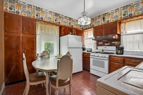 38 Lee Avenue Yonkers NY 10705