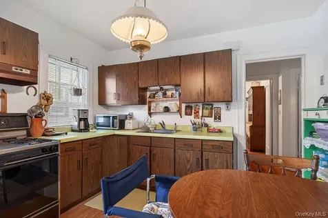 38 Lee Avenue Yonkers NY 10705