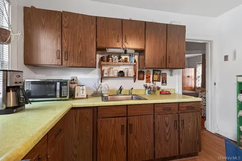 38 Lee Avenue Yonkers NY 10705