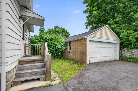 38 Lee Avenue Yonkers NY 10705
