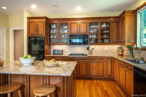 14 Beckett Close Irvington NY 10533